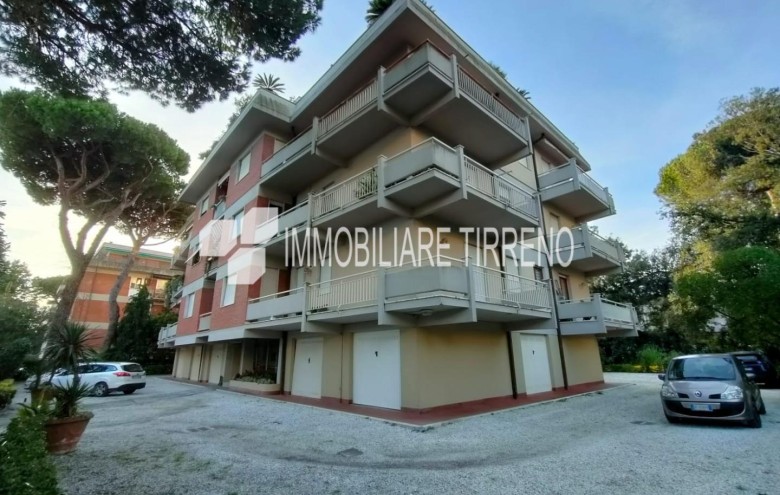 Appartamento in vendita a Massa