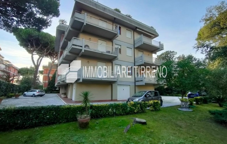 Appartamento in vendita a Massa