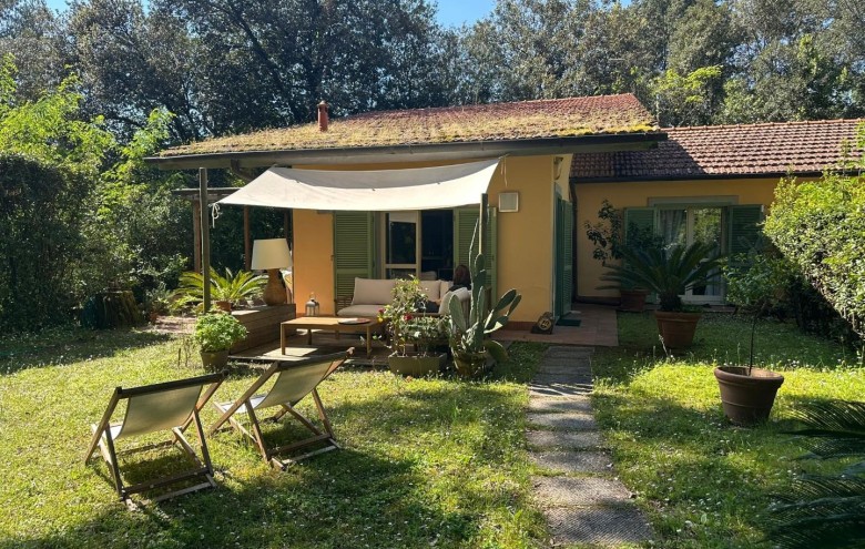 Villetta a schiera in vendita a Massa