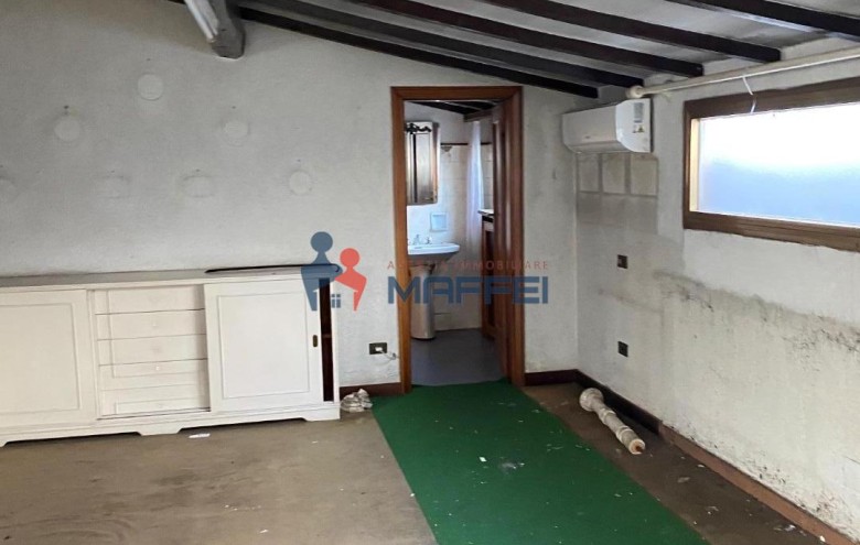 Appartamento in vendita a Viareggio