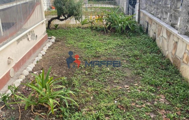 Bifamiliare in vendita a Viareggio