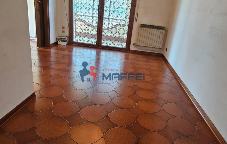 Bifamiliare in vendita a Viareggio