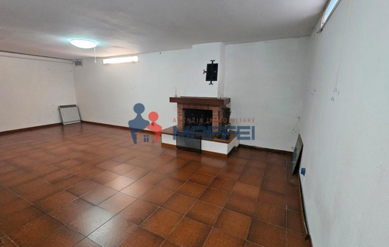 Bifamiliare in vendita a Viareggio