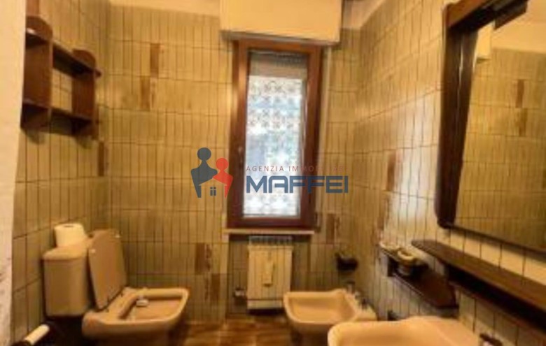 Bifamiliare in vendita a Viareggio