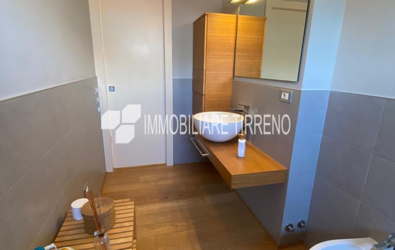 Appartamento in vendita a Massa