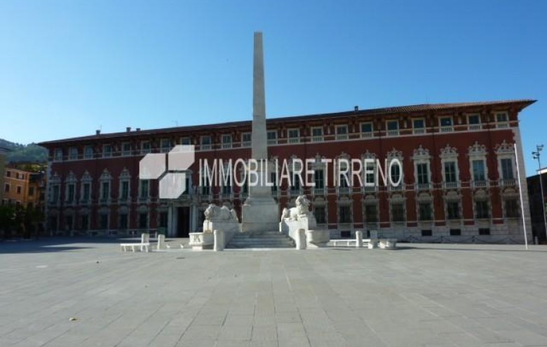 Appartamento in vendita a Massa