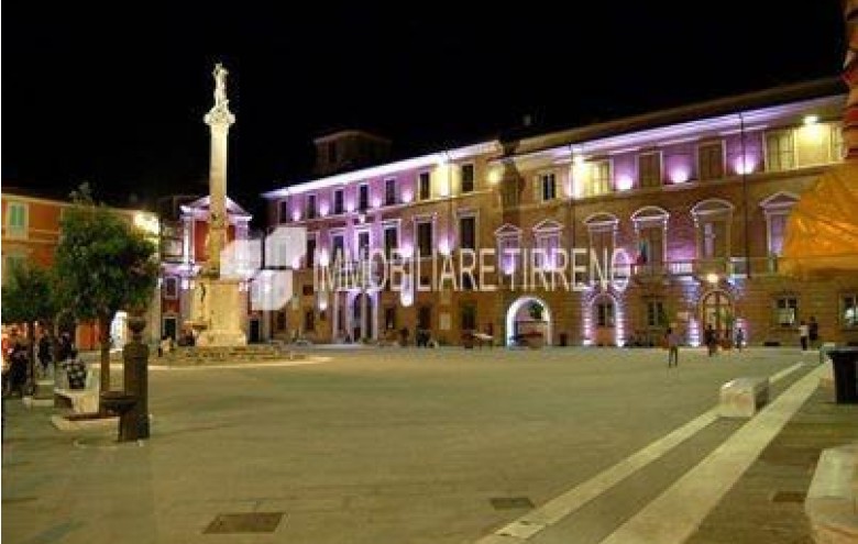 Appartamento in vendita a Massa