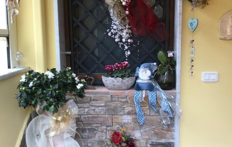 Appartamento in vendita a Montignoso