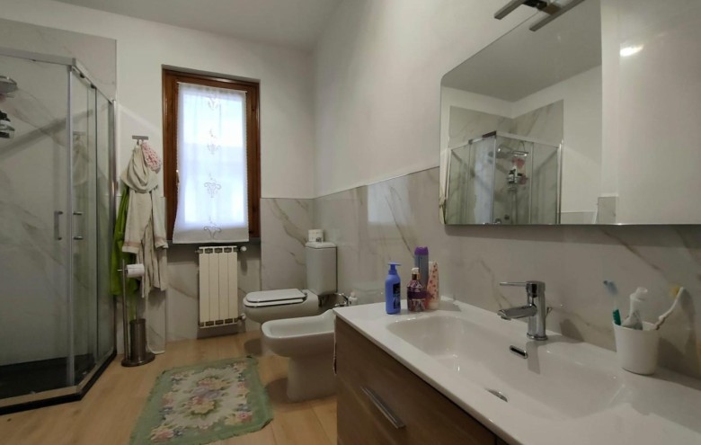 Appartamento in vendita a Massa