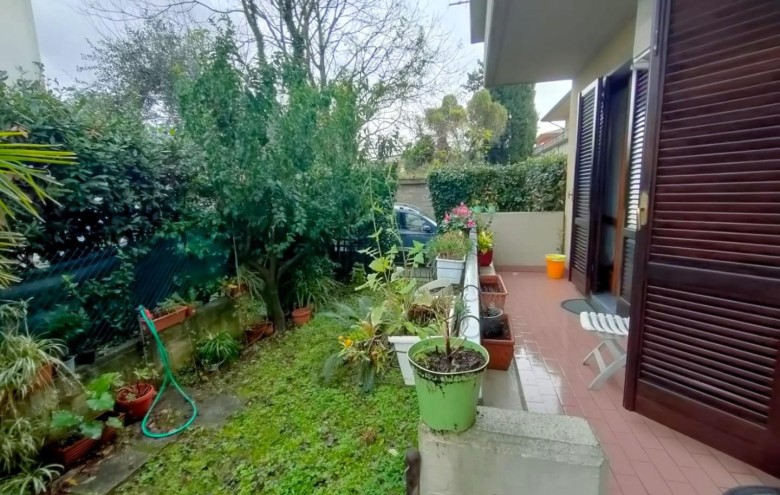 Appartamento in vendita a Massa