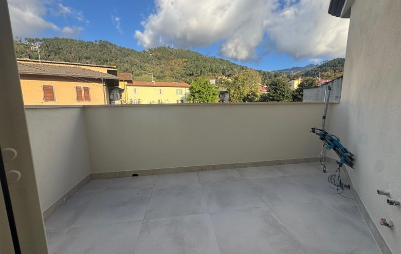 Terratetto in vendita a Massa