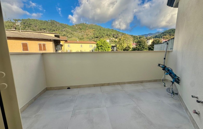 Terratetto in vendita a Massa