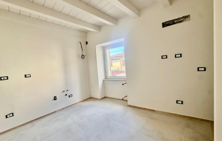 Terratetto in vendita a Massa