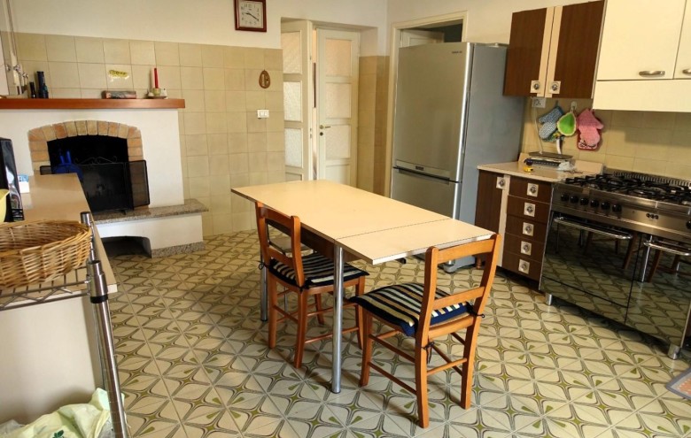 Appartamento in vendita a Massa