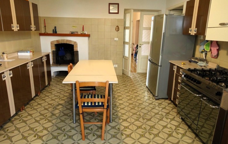 Appartamento in vendita a Massa