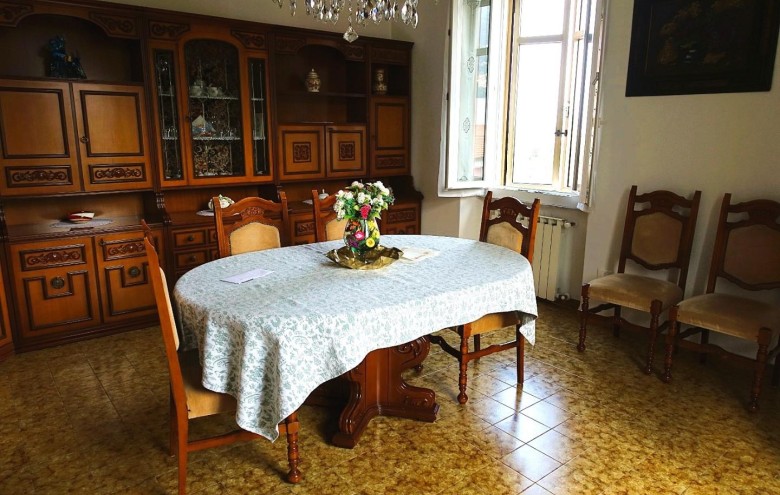 Appartamento in vendita a Massa