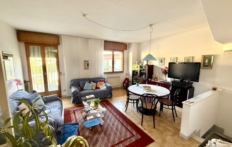 Villetta a schiera in vendita a Massa