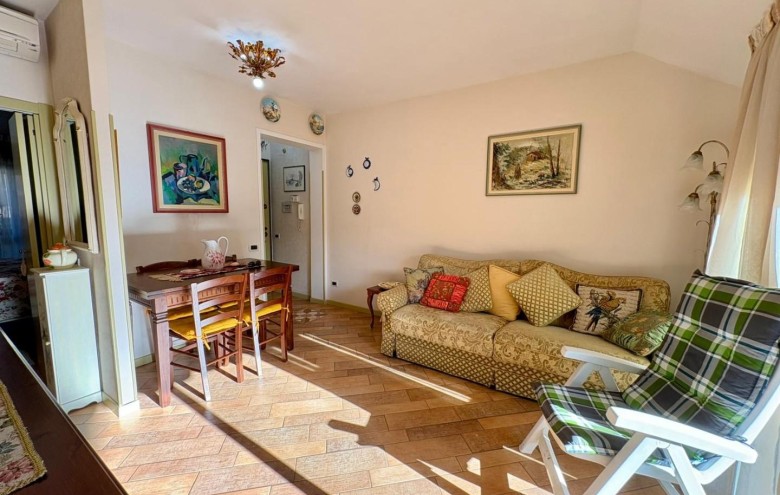 Appartamento in vendita a Massa