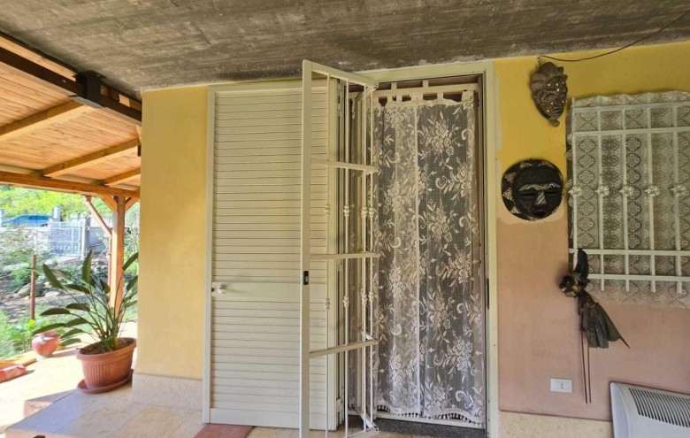 Villa singola in vendita a Massa