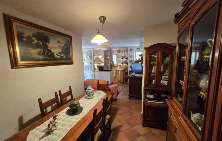 Villa singola in vendita a Massa