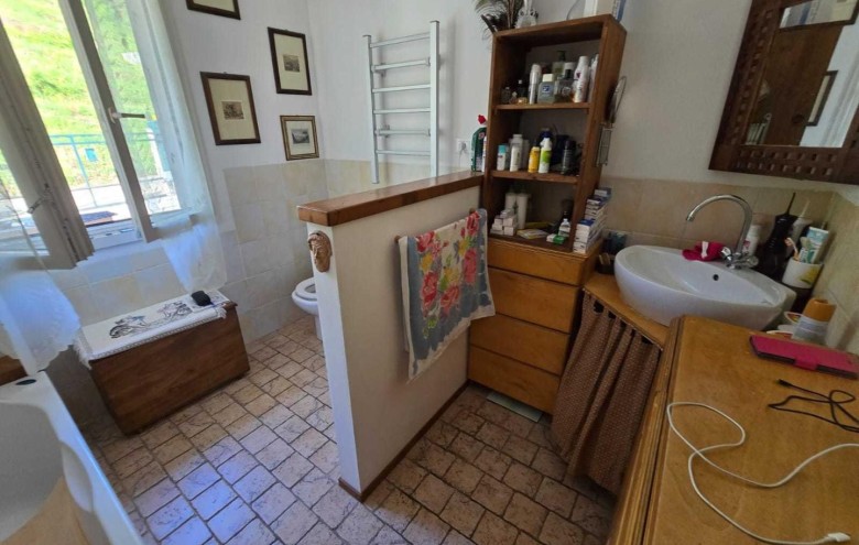 Villa singola in vendita a Massa