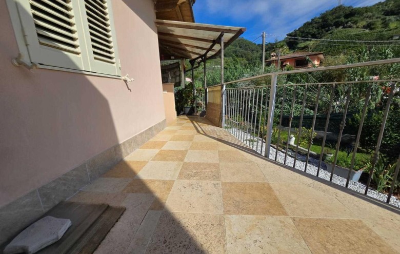 Villa singola in vendita a Massa