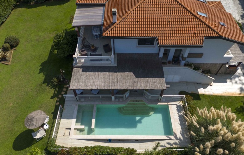 Villa singola in affitto a Pietrasanta