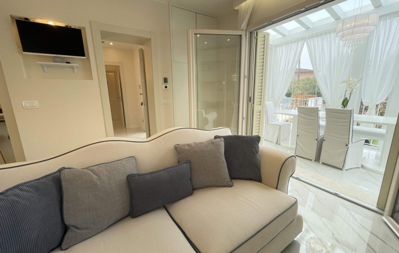 Villa singola in vendita a Pietrasanta