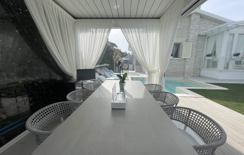 Villa singola in vendita a Pietrasanta