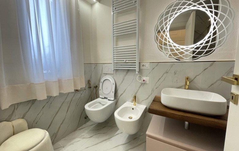 Villa singola in vendita a Pietrasanta