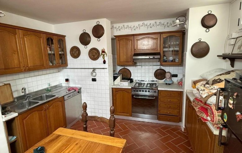 Villa singola in vendita a Massa