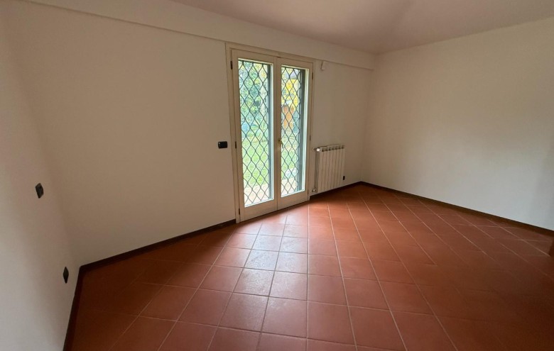 Villa singola in vendita a Massa