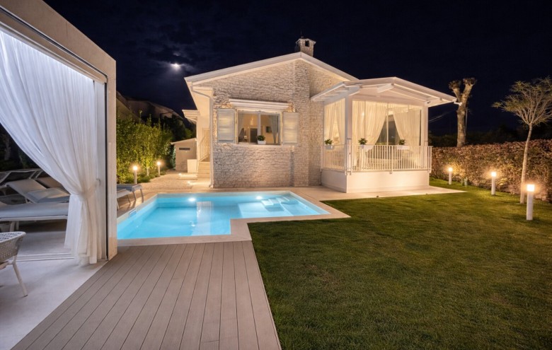 Villa singola in vendita a Pietrasanta