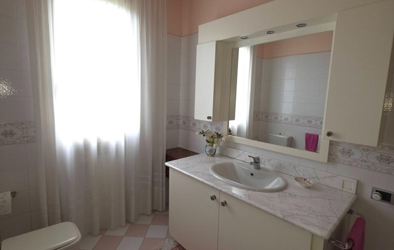 Villa singola in vendita a Massa