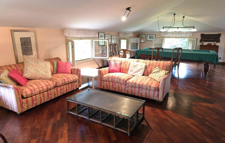 Villa singola in vendita a Massa