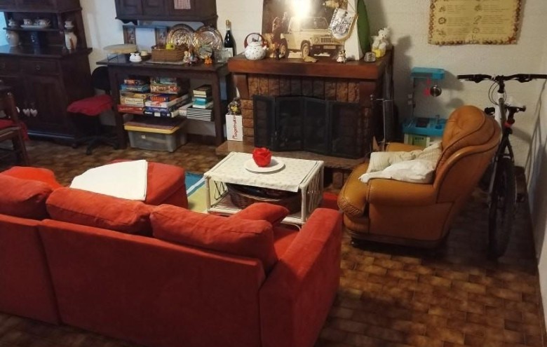 Bifamiliare in vendita a Massa