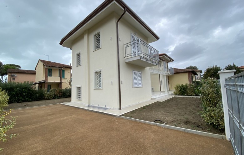 Villa singola in vendita a Pietrasanta