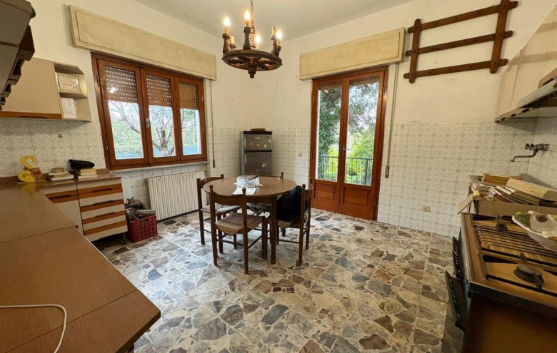 Villa singola in vendita a Massa