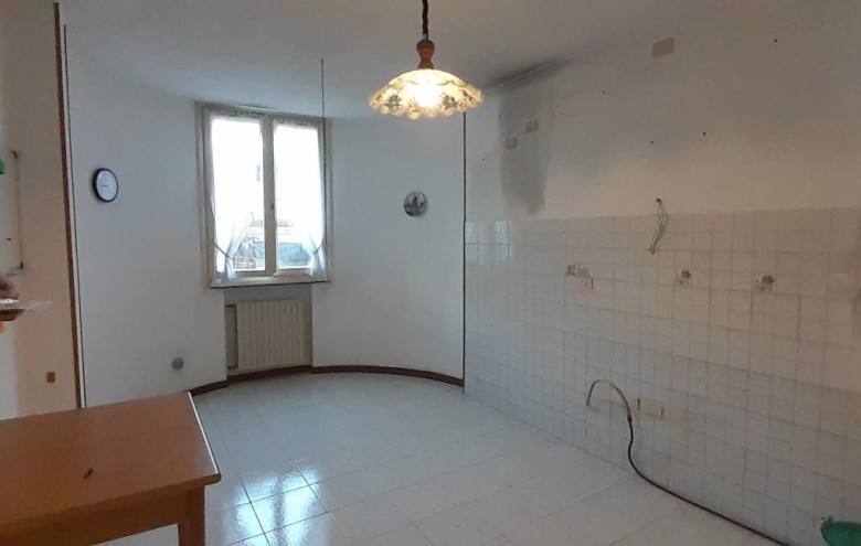 Appartamento in vendita a Massa