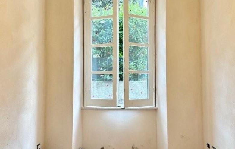 Appartamento in vendita a Massa