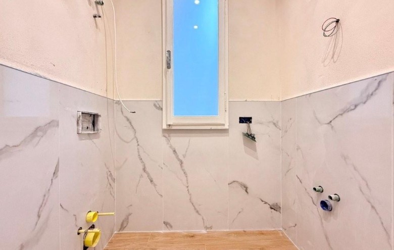 Appartamento in vendita a Massa