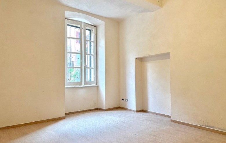 Appartamento in vendita a Massa