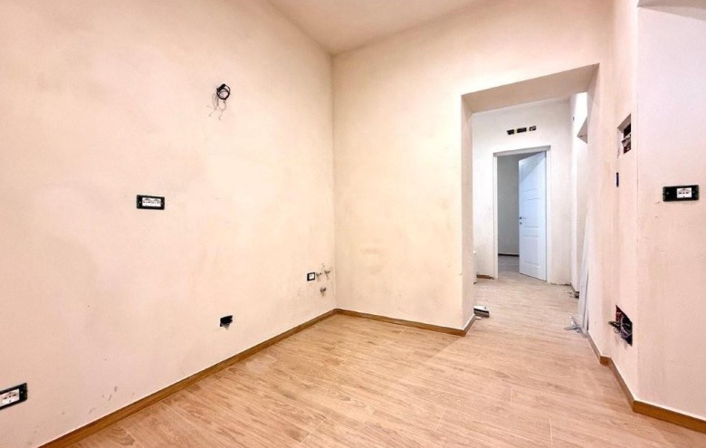 Appartamento in vendita a Massa