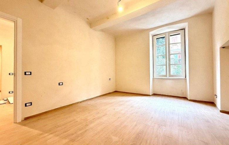 Appartamento in vendita a Massa