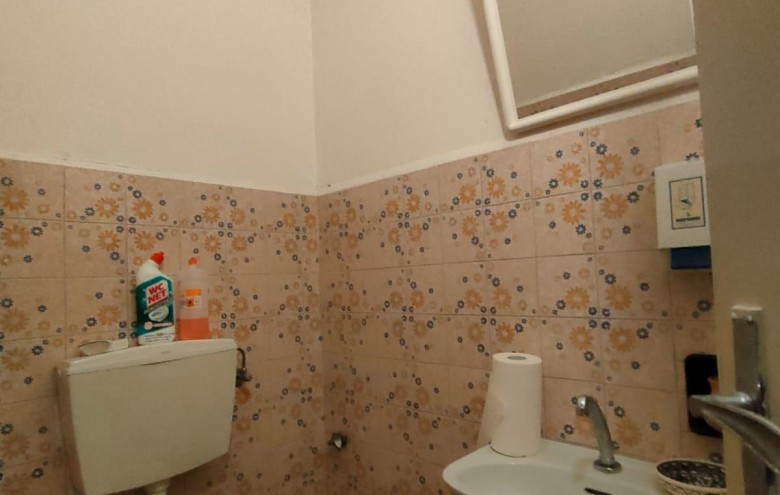 Ufficio in affitto a Massa