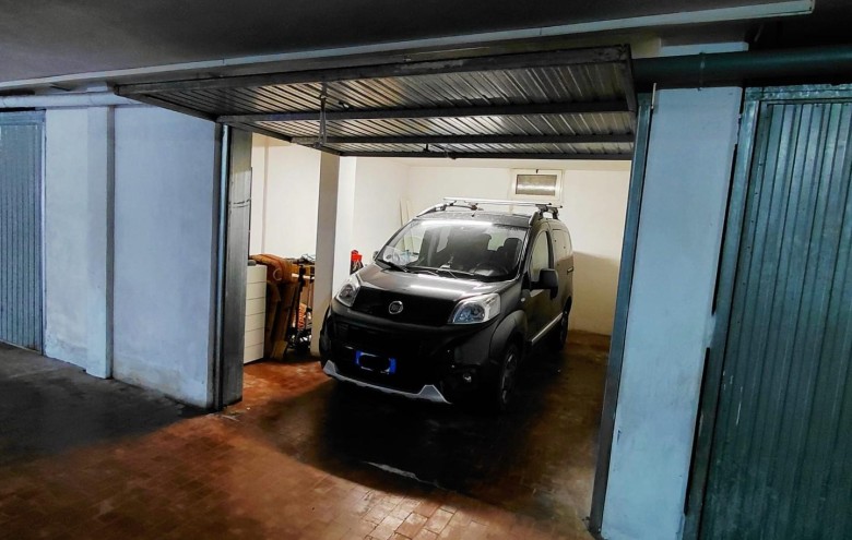 Appartamento in vendita a Massa