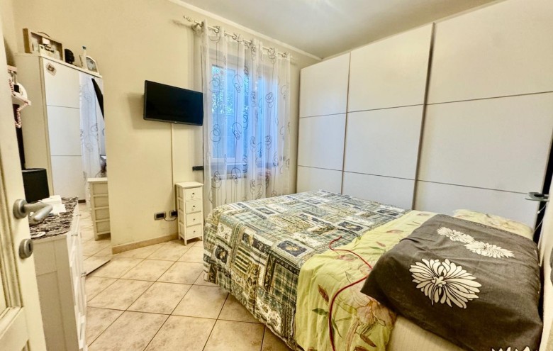 Bifamiliare in vendita a Massa