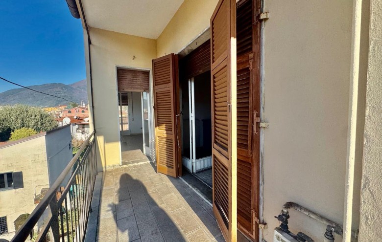 Appartamento in vendita a Massa