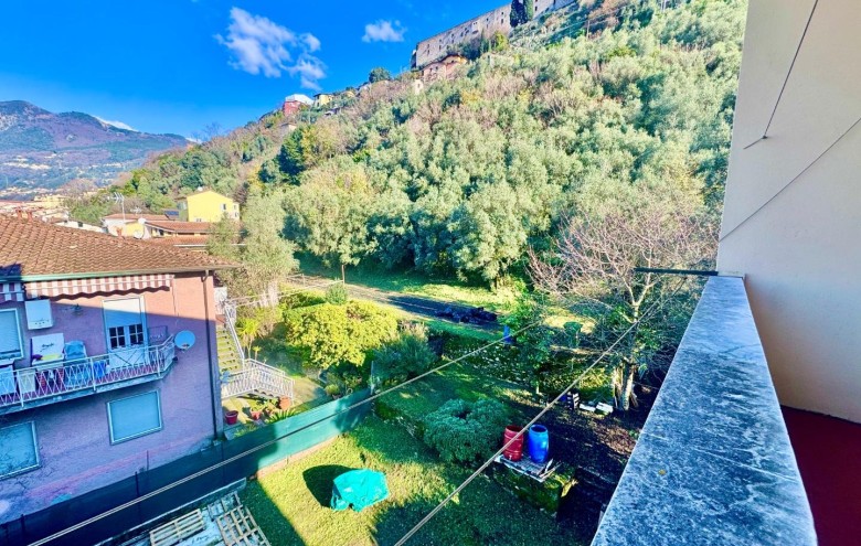 Appartamento in vendita a Massa