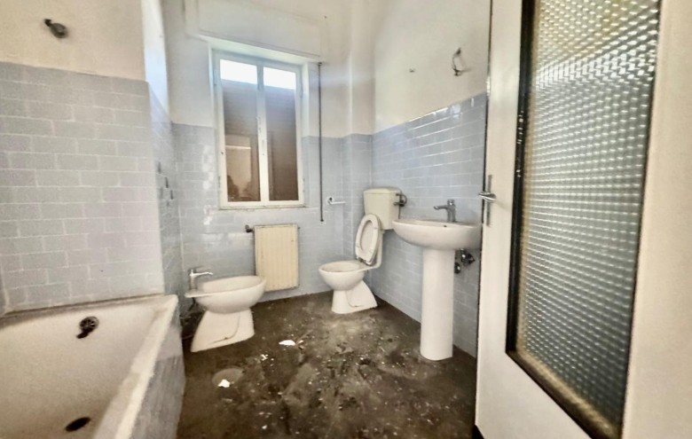 Appartamento in vendita a Massa